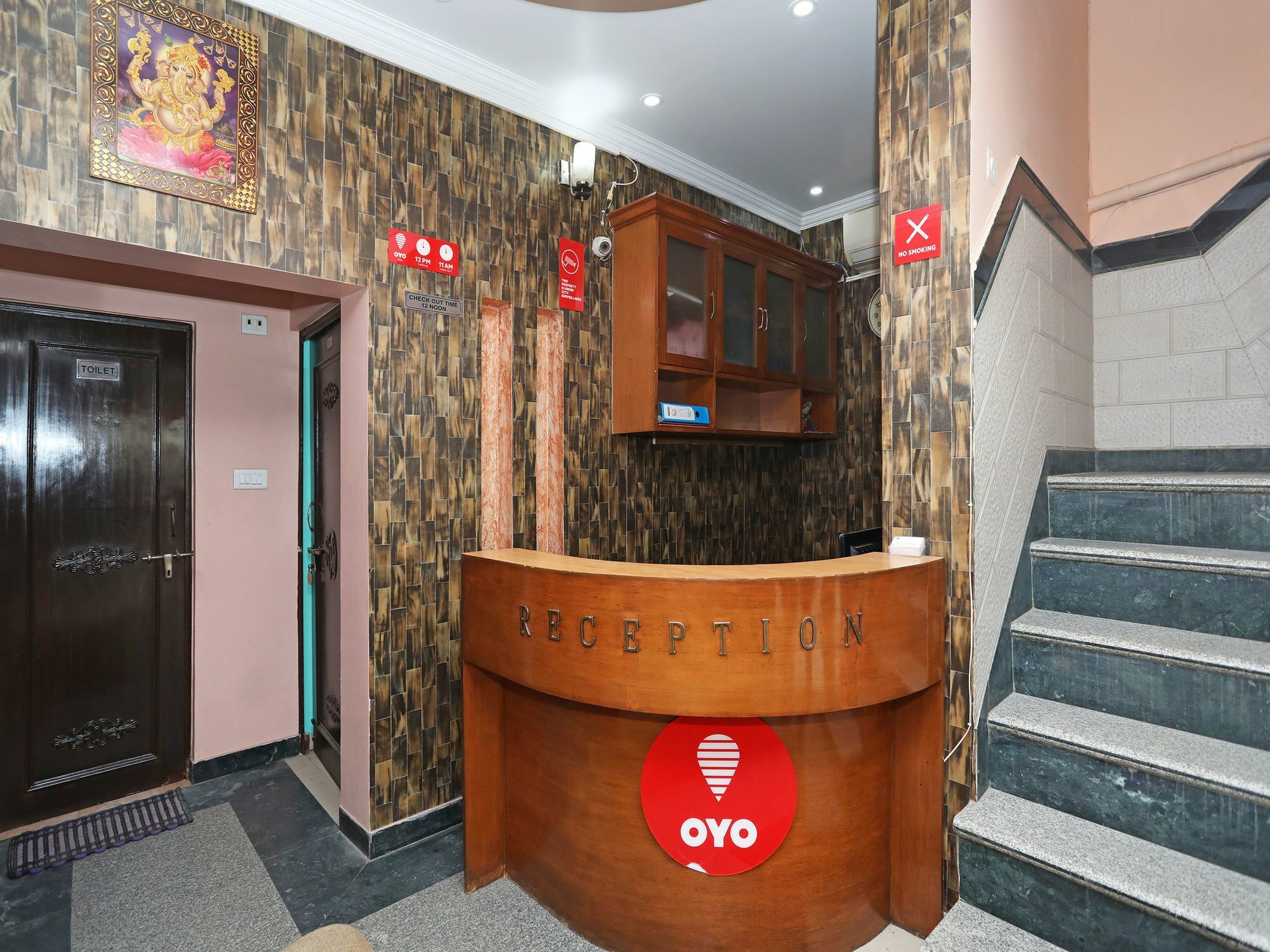 Hotel Oyo 11312 Aero Capital Nueva Delhi Exterior foto